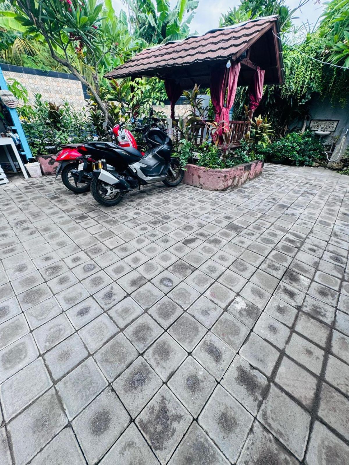 Putu Guest House Pemuteran Exterior photo