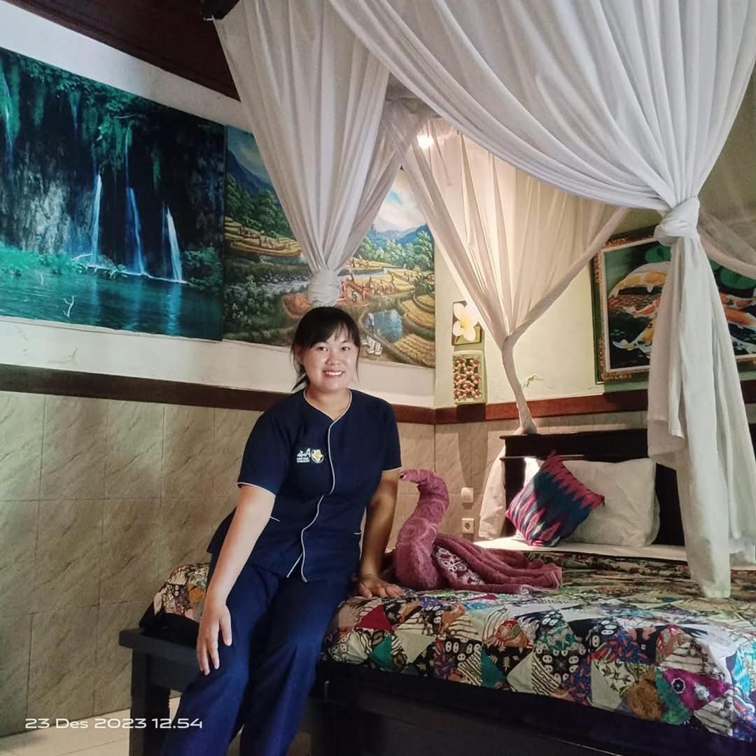 Putu Guest House Pemuteran Exterior photo